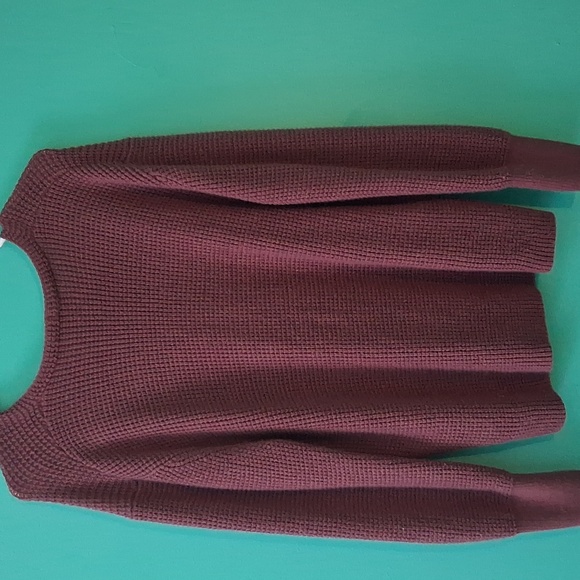 Express Sweater - Picture 2 of 4
